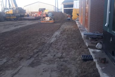 Grondverzet project Elst